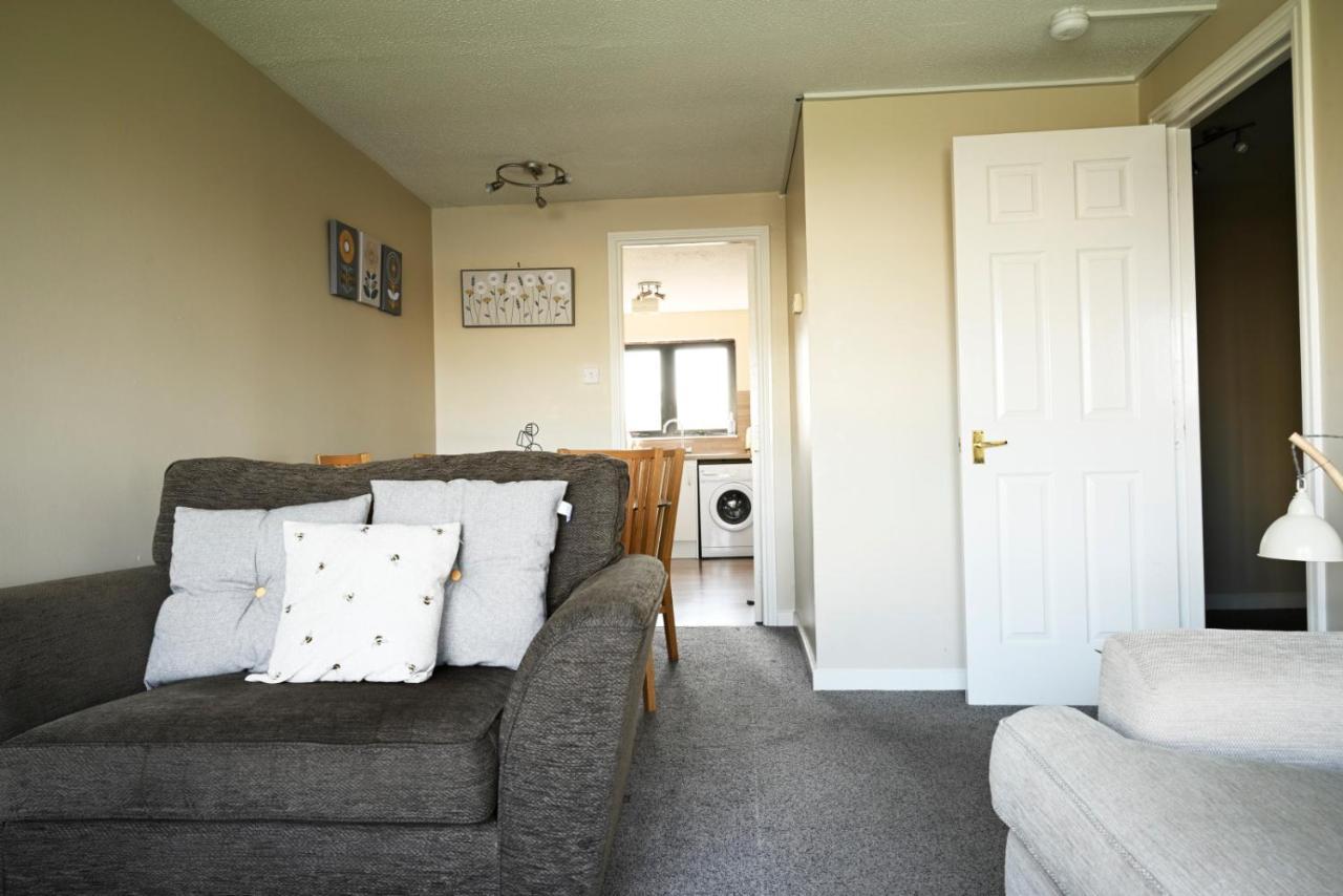 Sec/ Hydro Two Bed Flat With Free Parking And Great View Apartment Glasgow Luaran gambar