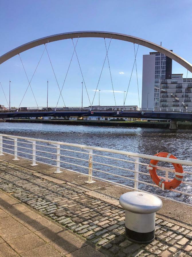Sec/ Hydro Two Bed Flat With Free Parking And Great View Apartment Glasgow Luaran gambar